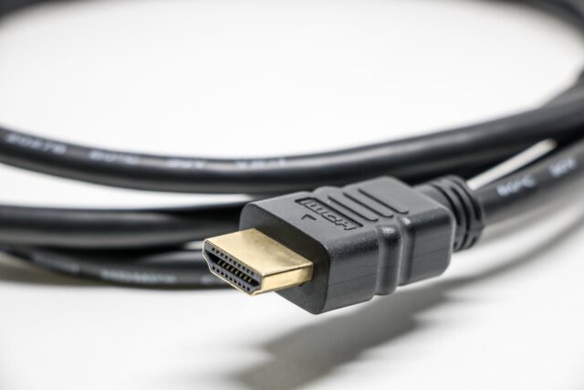Cablul HDMI