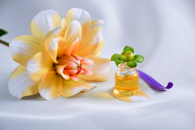 leiul esențial de gardenia – la ce este util și cum îl poți folosi